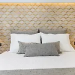 Naxian Icon Luxury 2 شقة Naxos City