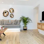 Naxian Icon Luxury 2 شقة Naxos City