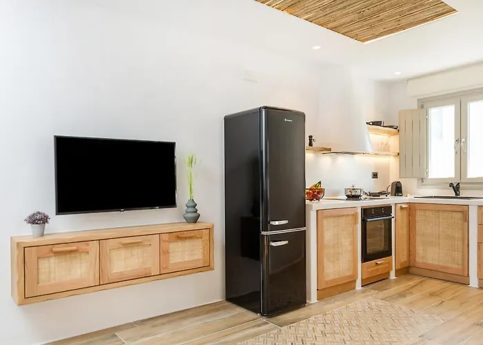 Naxian Icon Luxury 2 Apartment