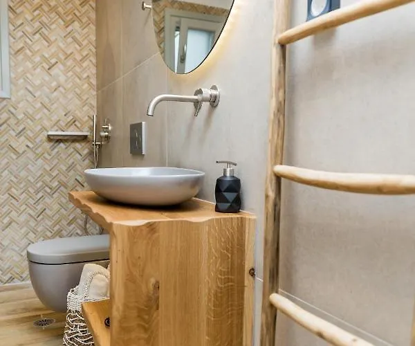 Naxian Icon Luxury 2 *